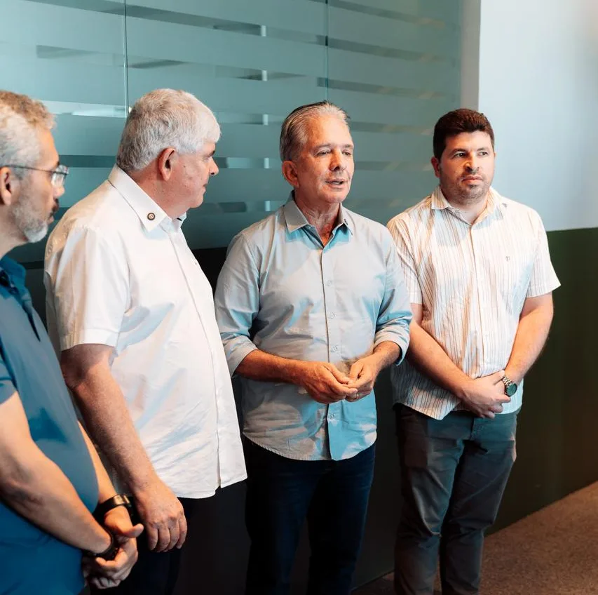 Ao receber ex-prefeito de Itabaiana, Nabor destaca potencial da carcinicultura para gerar emprego e renda
