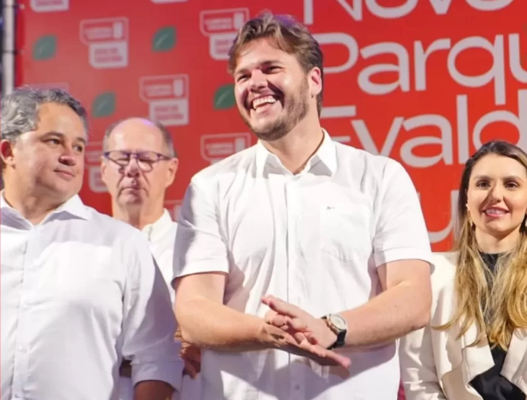 Bruno abre caminho para Juliana, a primeira-dama de Campina, ocupar a vaga de vice-governadora na chapa de Efraim