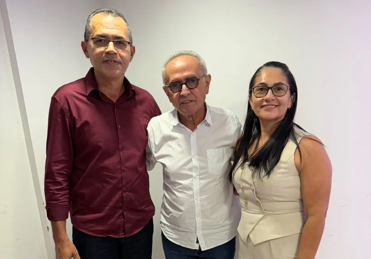 Cícero Lucena reforça base com adesão do presidente da Câmara de Itatuba