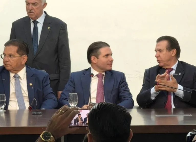 Com presença de Hugo Motta, ALPB realiza debate sobre fim da escala 6×1