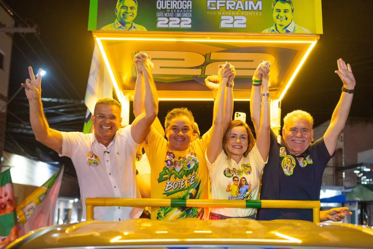 Efraim mostra força no Cariri e reúne uma das maiores carreatas da campanha