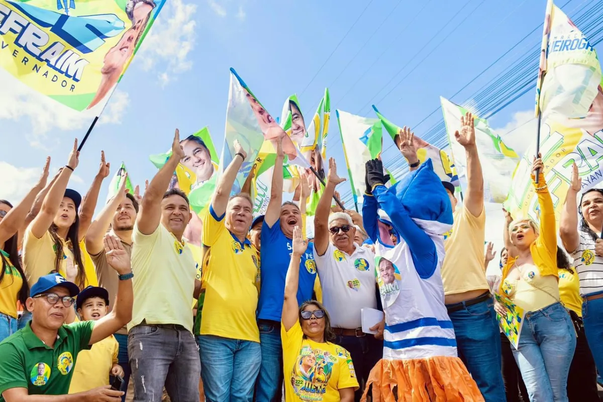 Efraim recebe carinho de feirantes em Barra de Santa Rosa e destaca reforma do Mercado com recursos de seu mandato