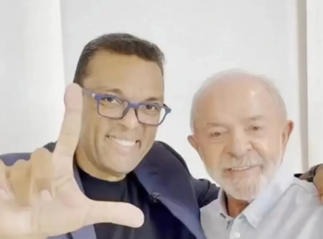 ex-bolsonarista, deputado declara voto em Lula e faz apelo a evangélicos