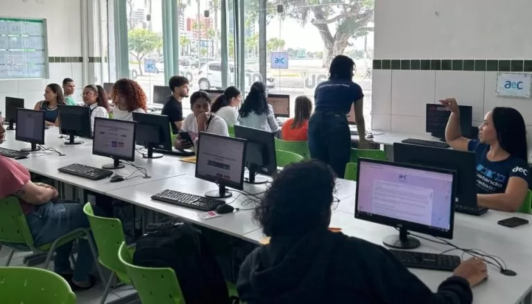 Feira de Empregabilidade oferece mais de 500 vagas em Campina Grande