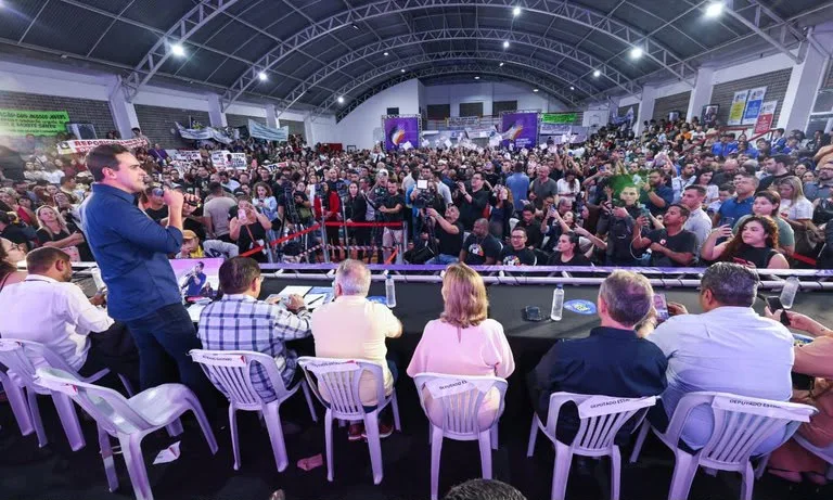 Governador Lucas Ribeiro anuncia investimentos de mais de R$ 300 milhões para Campina e região durante plenária do ODE