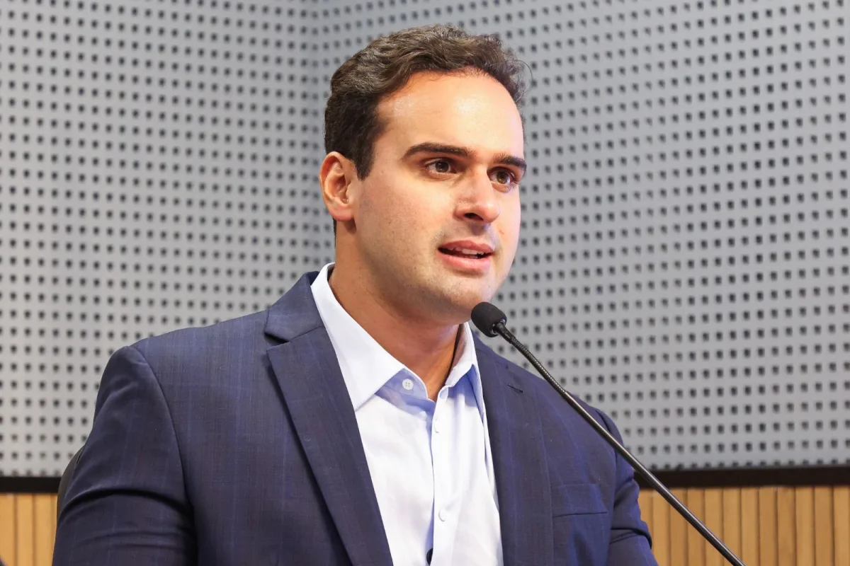 Governador Lucas Ribeiro entrega escolas e inspeciona obras nesta quarta no Sertão