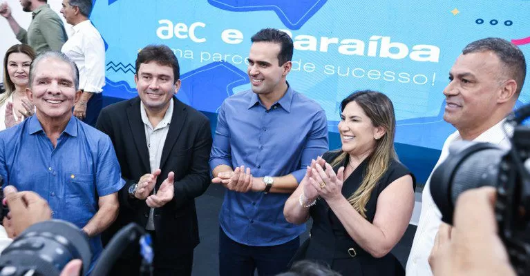 Governador Lucas Ribeiro participa de inauguração da AeC em Campina e destaca ciclo de crescimento e geração de empregos na Paraíba
