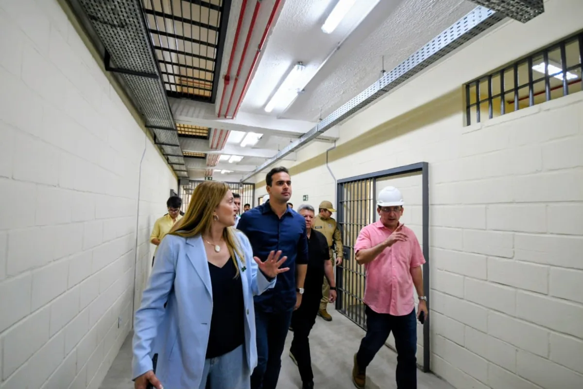 Governador Lucas Ribeiro visita obras do Complexo Penitenciário de Gurinhém, em fase final de execução