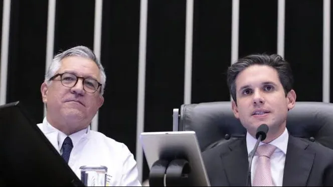 Governo Federal destina ambulâncias, unidades odontológicas móveis e equipamentos para 15 municípios da Paraíba