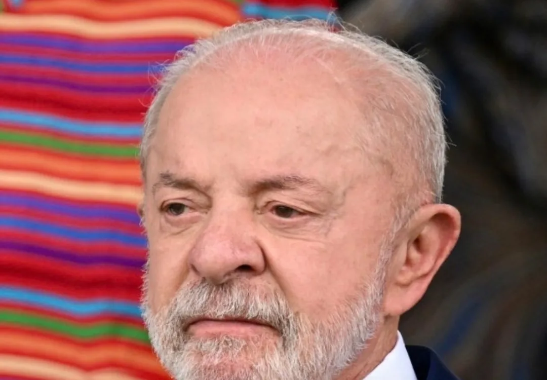Governo Lula é mal avaliado em todas as áreas, diz pesquisa Ipec
