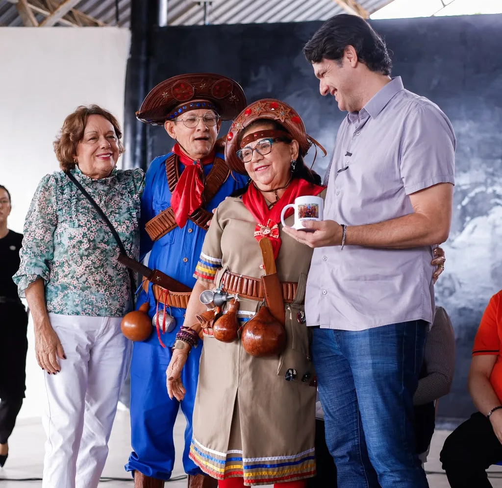 Habitação com dignidade Leo Bezerra amplia programa ‘Compra Assistida’ e garante casa própria para mais 30 famílias