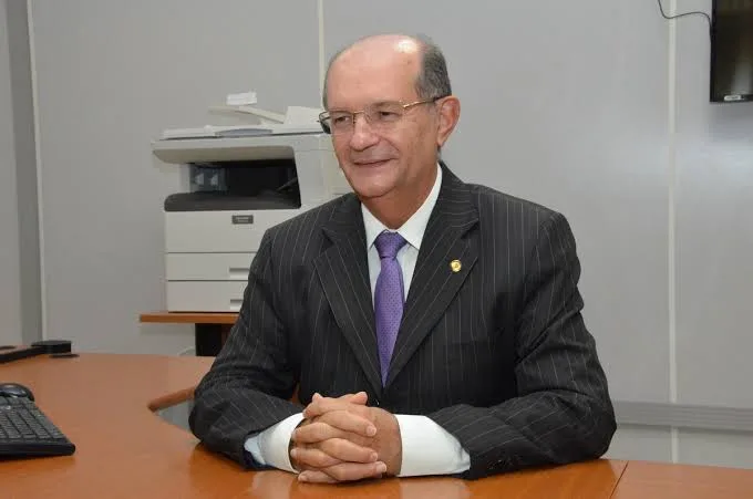HONRARIA: Desembargador Aluízio Bezerra Filho receberá Medalha Exército Brasileiro em solenidade no próximo dia 25, em Brasília