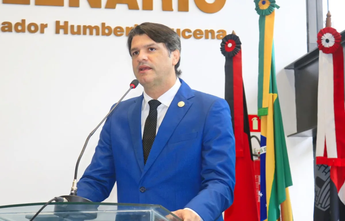 Honraria jurídica: Leo Bezerra destaca espírito colaborativo e homenageia presidente do TJPB na Câmara de João Pessoa