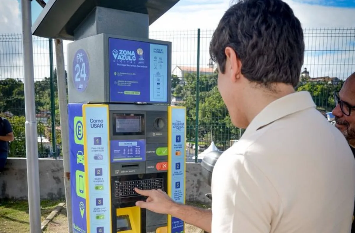 Juíza vê ‘dano’ aos usuários e suspende Zona Azul na capital; confira decisão