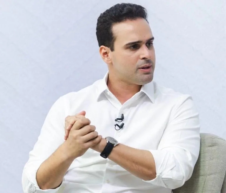 Lucas afirma que equilíbrio fiscal sustenta ritmo de obras do governo na Paraíba