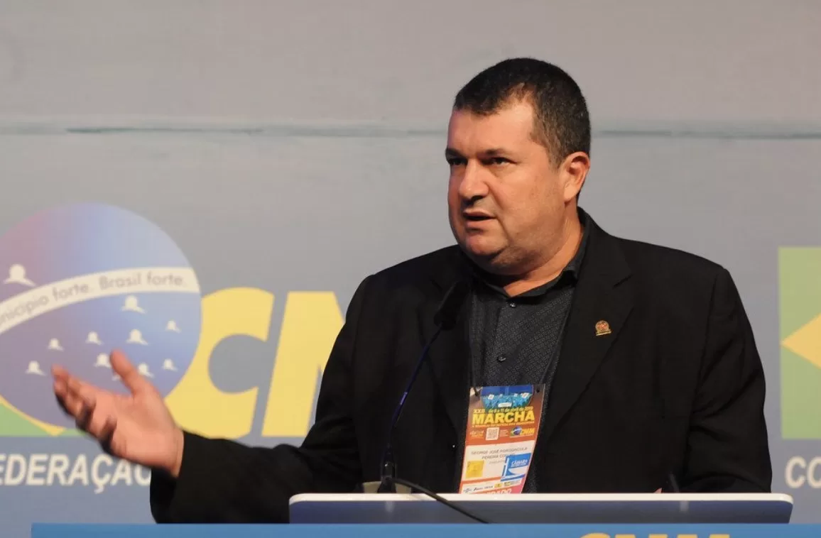 Lucas Ribeiro nomeia presidente da Famup para a Articulação Municipal