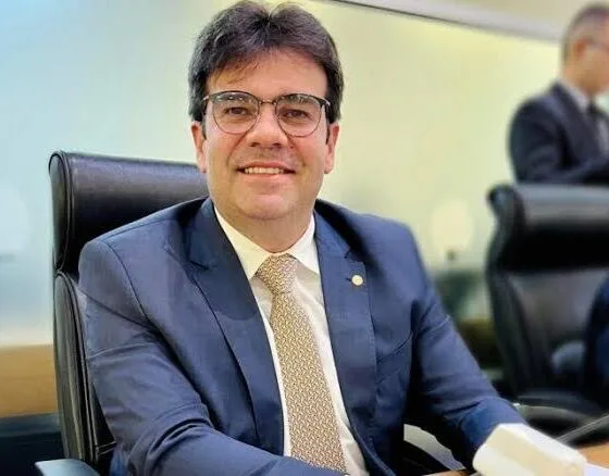 Mandato de Eduardo Carneiro garante direitos e amplia participação de pessoas com deficiência e autistas, na Paraíba