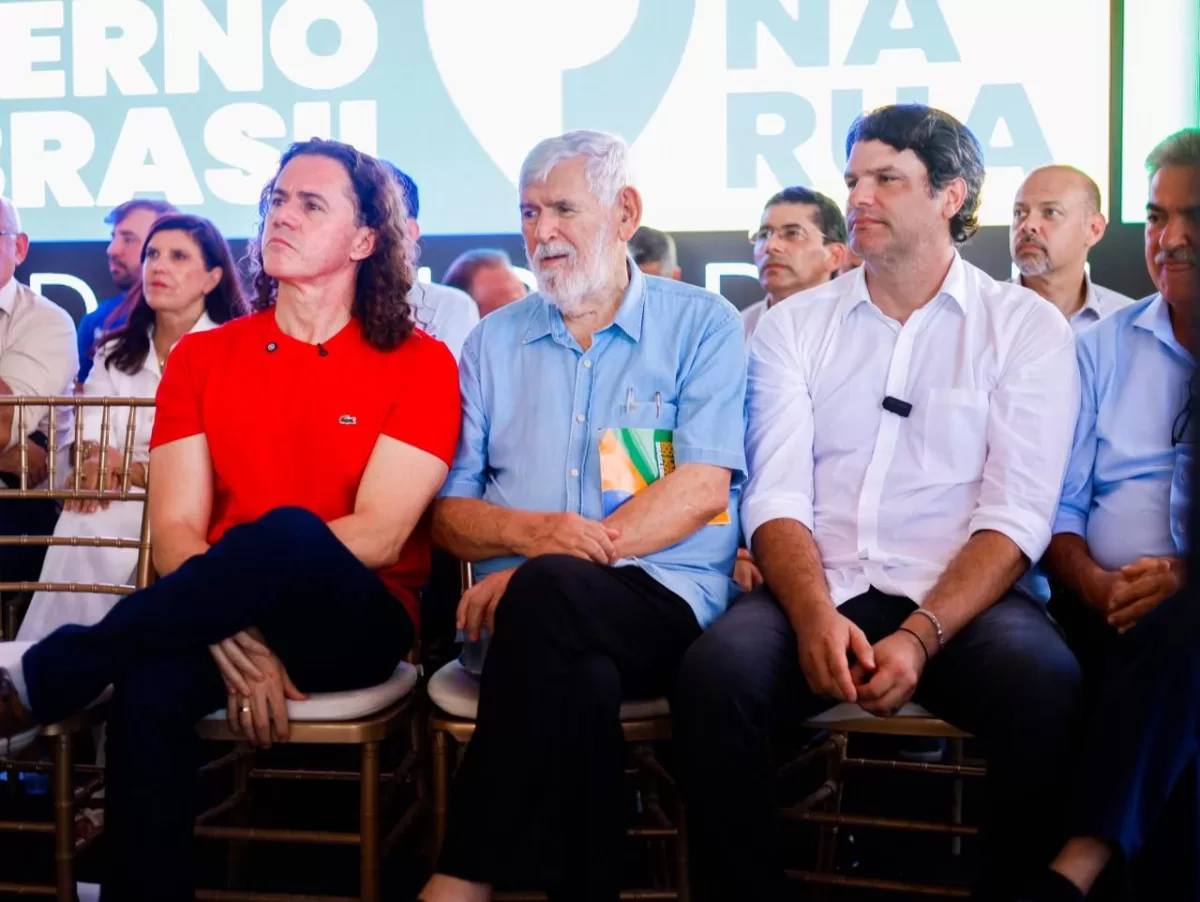 Mangabeira 43 anos Durante Feira da Cidadania, Leo Bezerra celebra parcerias da Prefeitura com o Governo Federal