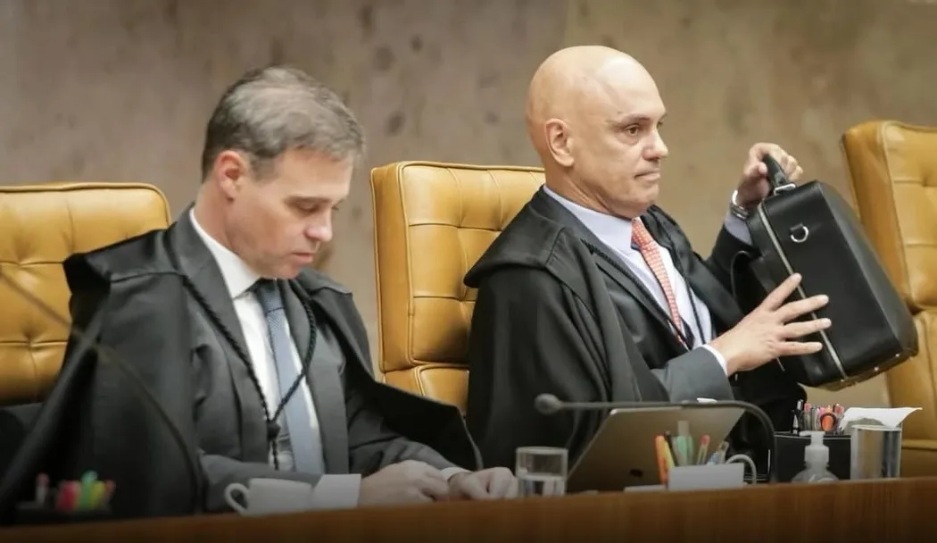 Moraes acha que pode boiar no mar de lama enquanto afoga o STF na imundície