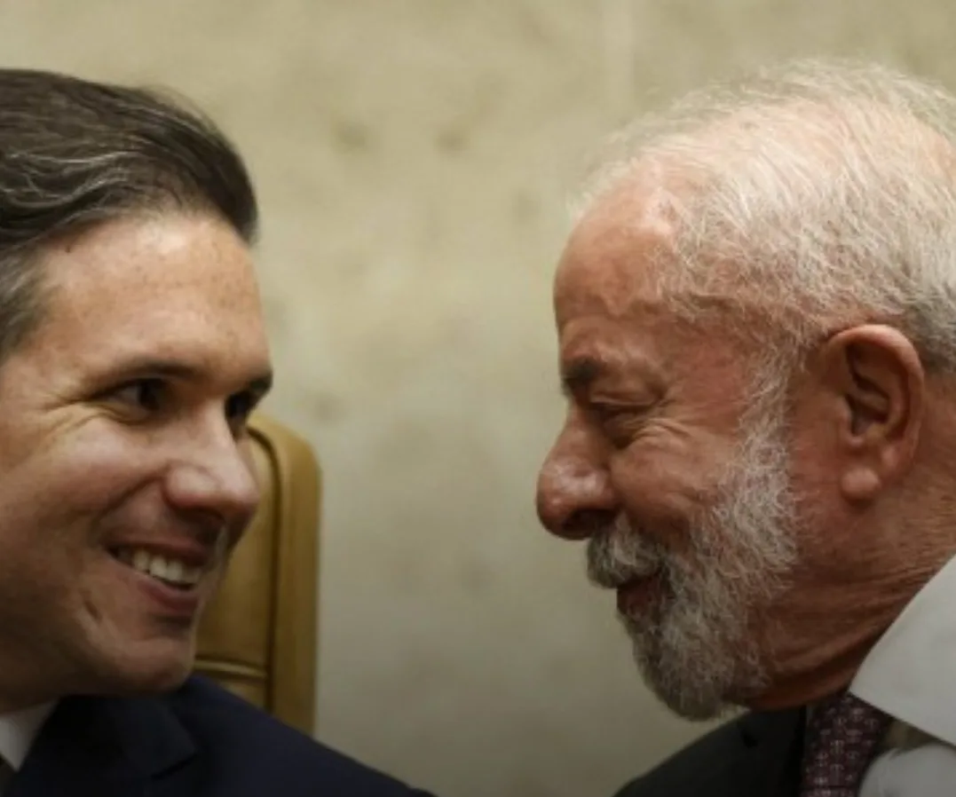 Motta exalta Lula após aprovação do fim da escala 6x1: "Apoio essencial"