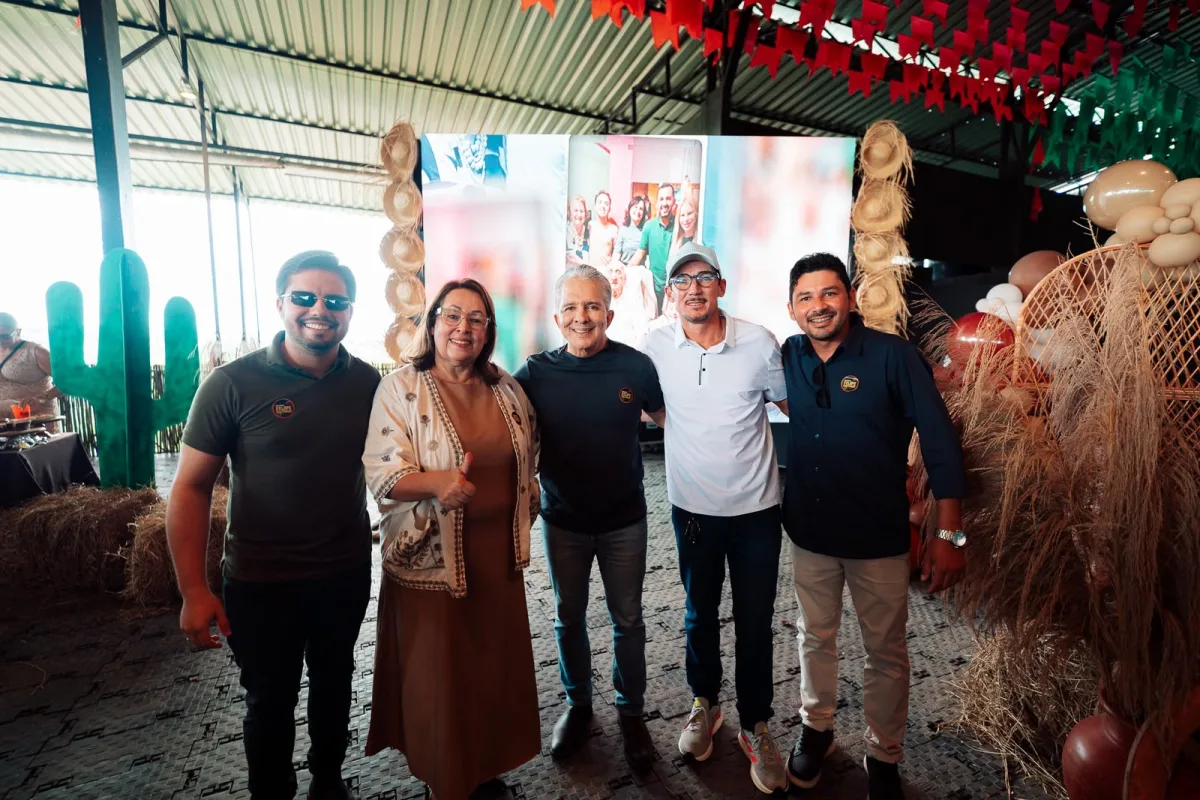 Nabor amplia base no Agreste com apoio da prefeita de Puxinanã e grupo político liderado por Felipe Coutinho