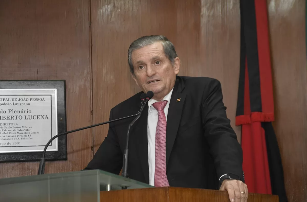 Odon Bezerra admite desejo de votar em João para o Senado e diz que luta “por pacificação na família”