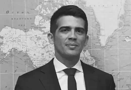 Paraibano pode assumir interinamente a articulação política do governo Lula após saída de Gleisi