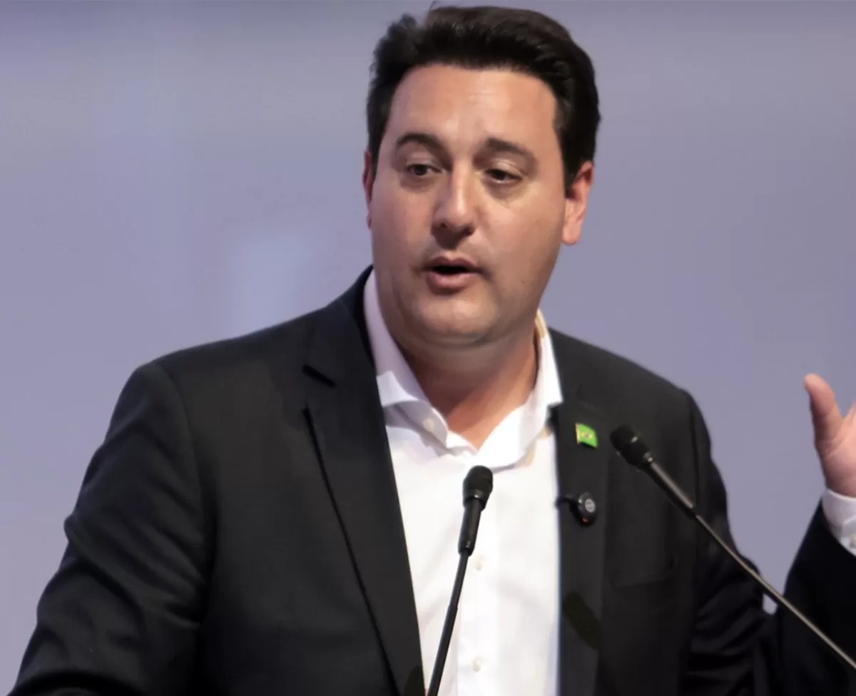 Ratinho Jr desiste de concorrer à presidência