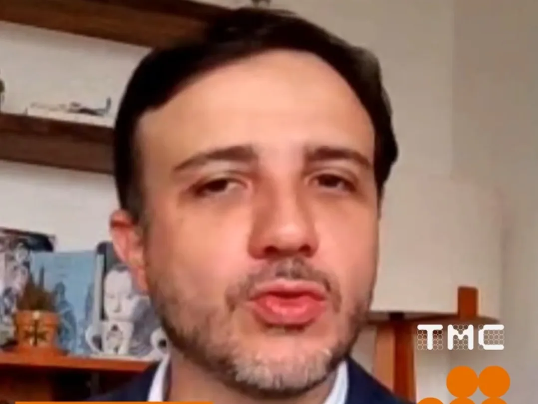 Renan abanDONA direita e detona fuga de Flávio: "cansei de disputar espaço com quem luta contra travesti imaginário"