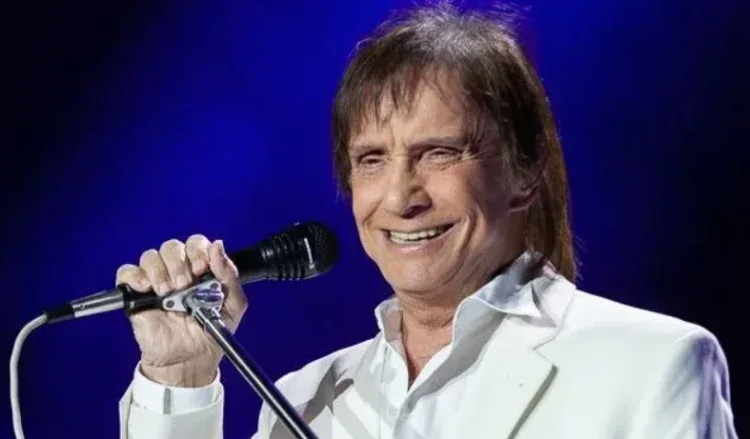 Roberto Carlos estreia no São João de Campina Grande neste domingo; confira atrações da noite