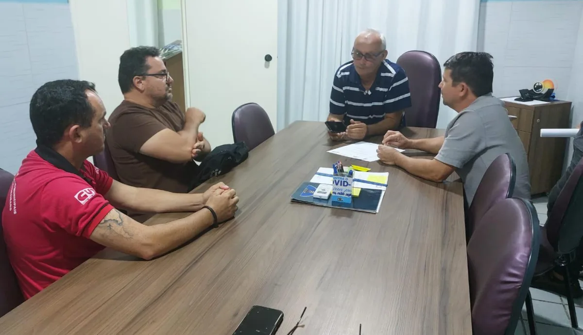 Sinpuc se reúne com a gestão municipal de Olivedos para tratar de demandas dos servidores da saúde