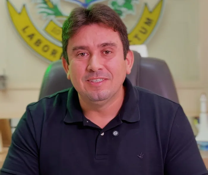 Sousa: prefeito Helder Carvalho nomeia procuradores em cargos comissionados e vira alvo de investigação do MPPB