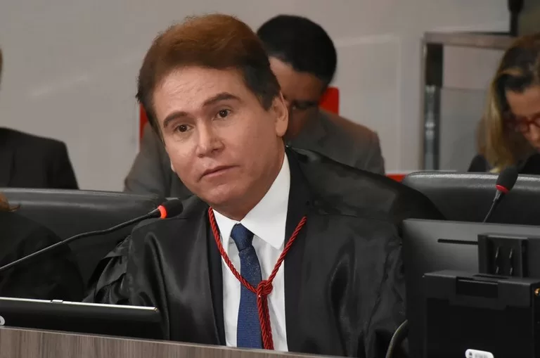 TRE-PB divulga nota sobre operação que afastou prefeito eleito de Cabedelo