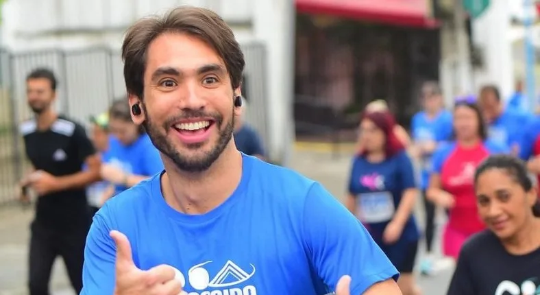 VÍDEO! Lafayette Gadelha anuncia pré-candidatura a deputado estadual pelo PV. “Sousa precisa voltar a ter voz”