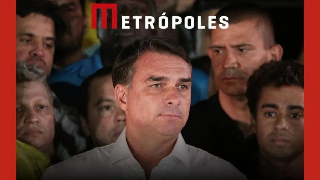 Aliado de Trump diz que Flávio Bolsonaro chegou aos EUA "em segurança"