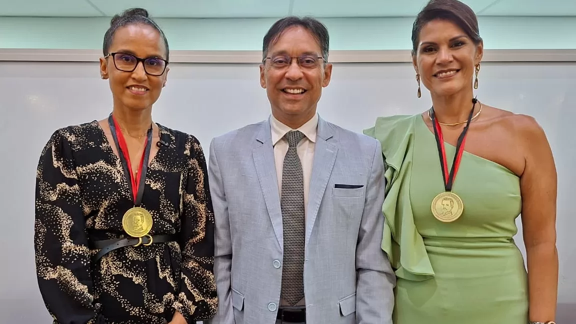 ALPB concede Medalha Epitácio Pessoa às juízas Rosimeire Ventura Leite e Flávia de Souza Batista