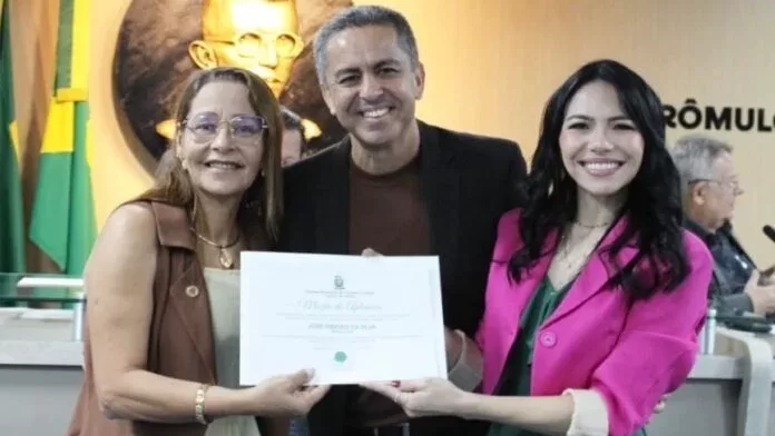 Aninha Cardoso destaca emoção em sessão especial