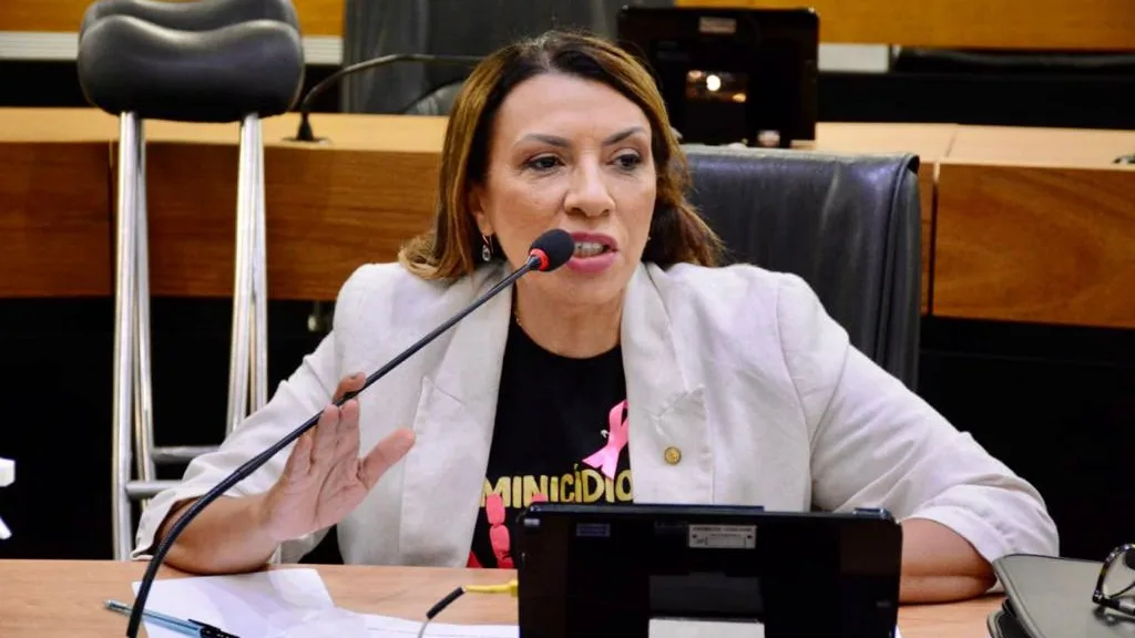 Após derrota de Lula no Senado, PT da Paraíba convoca reunião de emergência