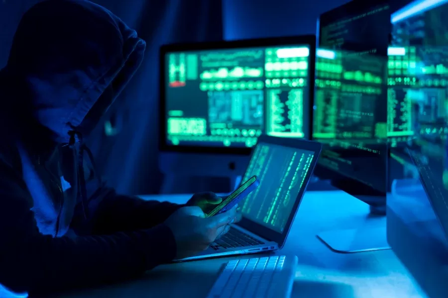 Booking.com é alvo de hackers e usuários têm dados roubados
