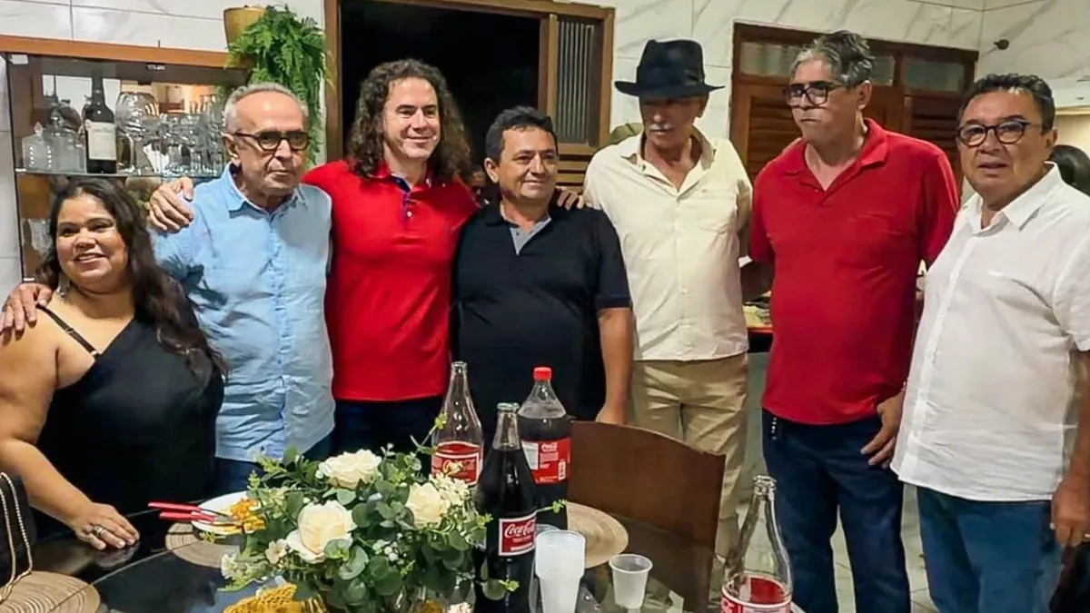 Cícero debate desenvolvimento regional em Cuitegi e firma compromissos com a zona rural