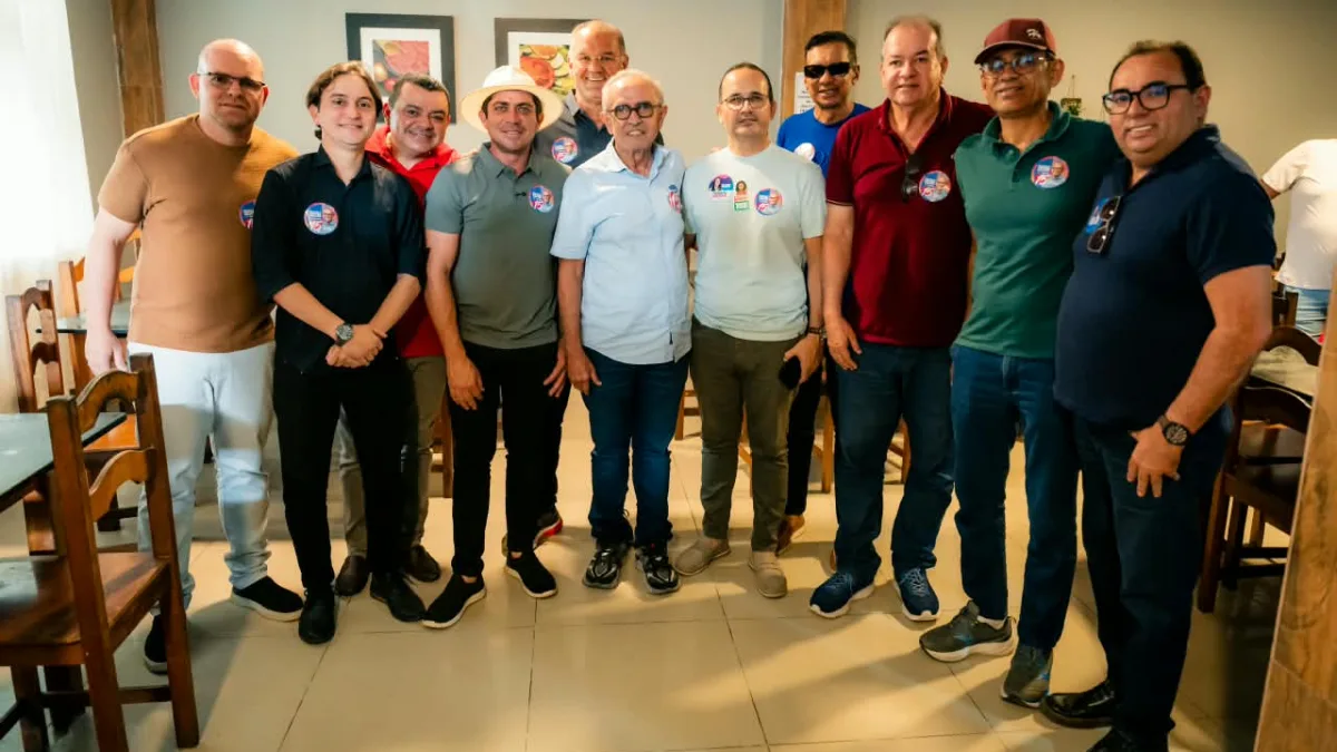 Cícero recebe adesão de vereadores de Santa Rita e já conta com bancada de dez parlamentares no Município