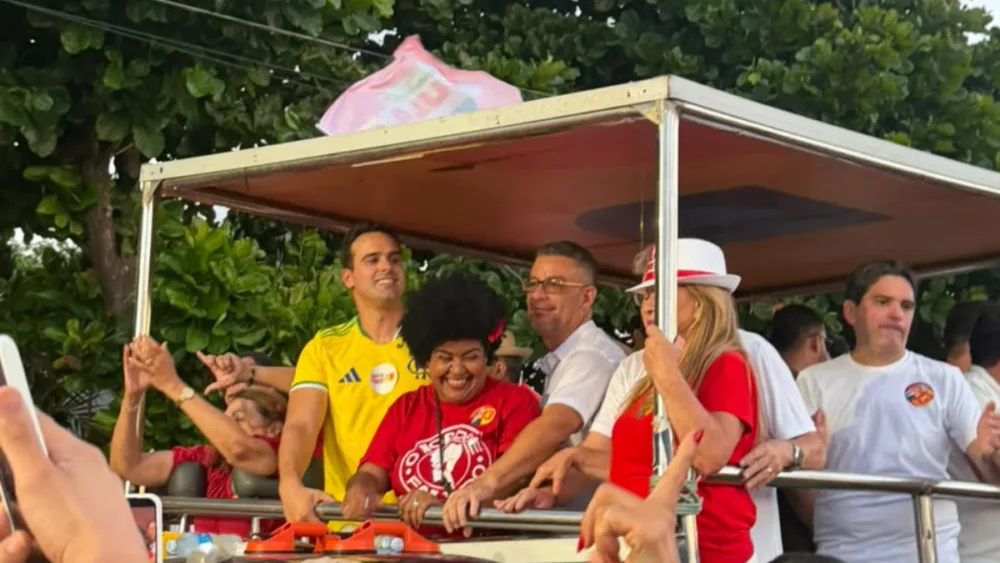 Com lucas Ribeiro, ato pró-Lula toma ruas de João Pessoa a uma semana do segundo turno