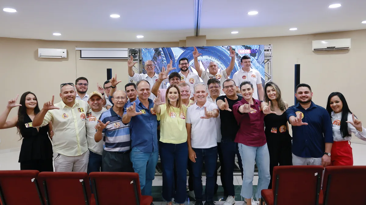 Daniella e Nabor comandam encontro com lideranças e reforçam unidade da campanha em Campina Grande