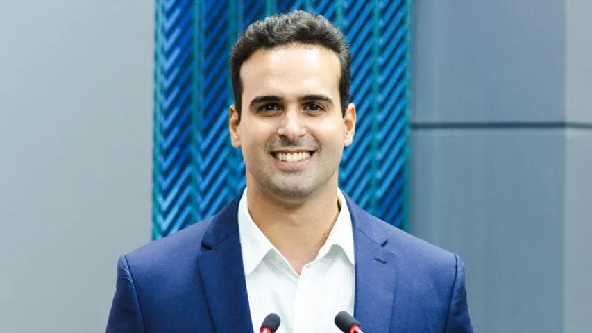 DEBATE NA REDE ITA  Lucas anuncia ampliação do Centro do Autista de Campina e nova UTI aérea