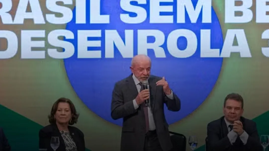 Decisão de Lula de vetar bets amplia disputa por eleitor endividado e rivais atacam medida 'eleitoreira'