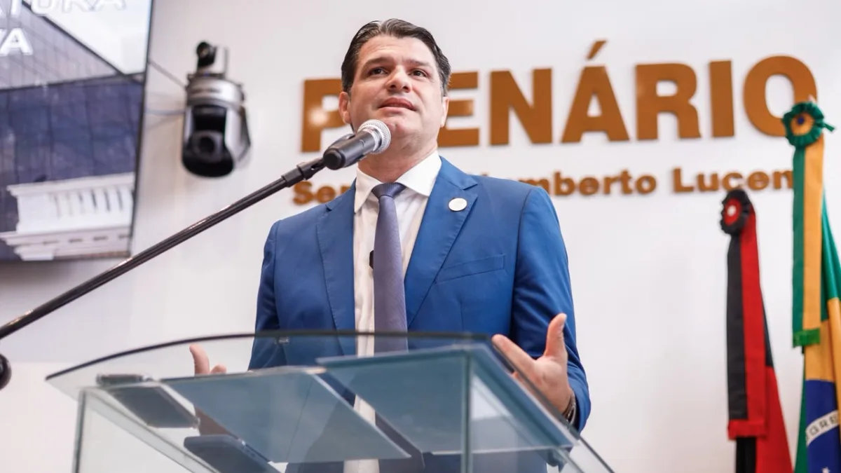 Diálogo permanente Leo Bezerra reforça parceria entre Prefeitura e Câmara Municipal na abertura dos trabalhos legislativos