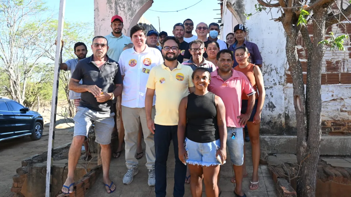 Do Litoral ao Sertão: Tibério amplia caminhada e mostra força por toda a Paraíba