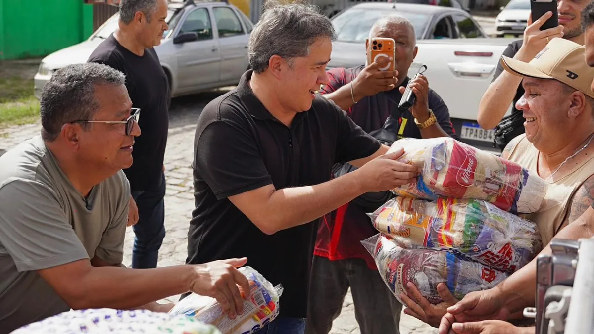 ”Efraim mobiliza apoio às vítimas das chuvas e com Nilvan Ferreira percorre áreas atingidas”