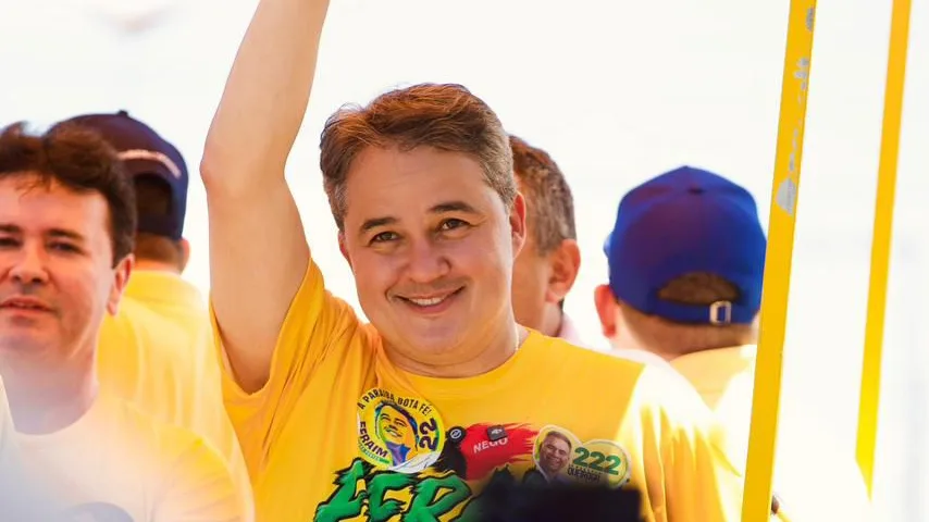 Efraim reúne multidão na primeira carreata do Vale do Piancó e afirma: “O interior quer mudança”