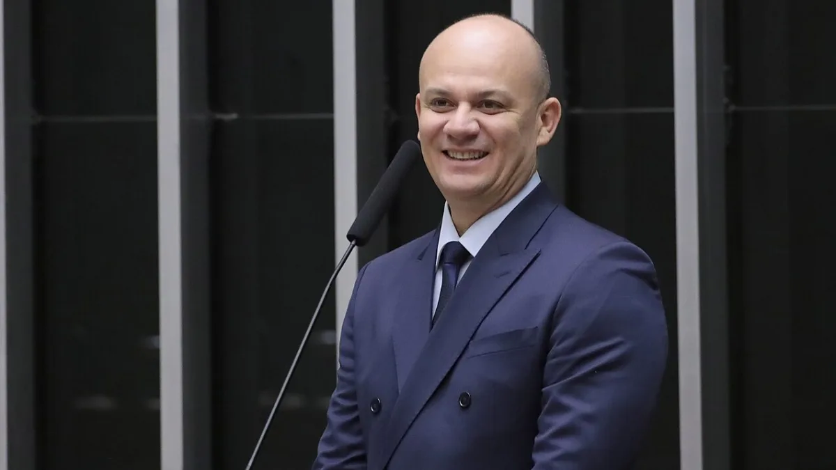 Em pesquisa registrada na PB Cabo Gilberto lidera os números para a Câmara Federal